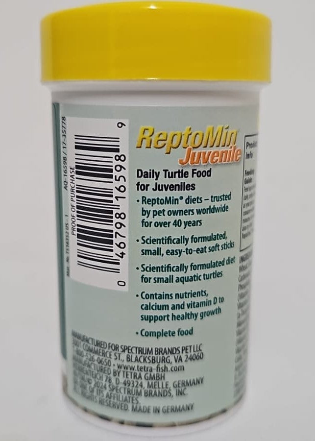 Reptile food container labeled 'ReptoMin Juvenile' on a white background